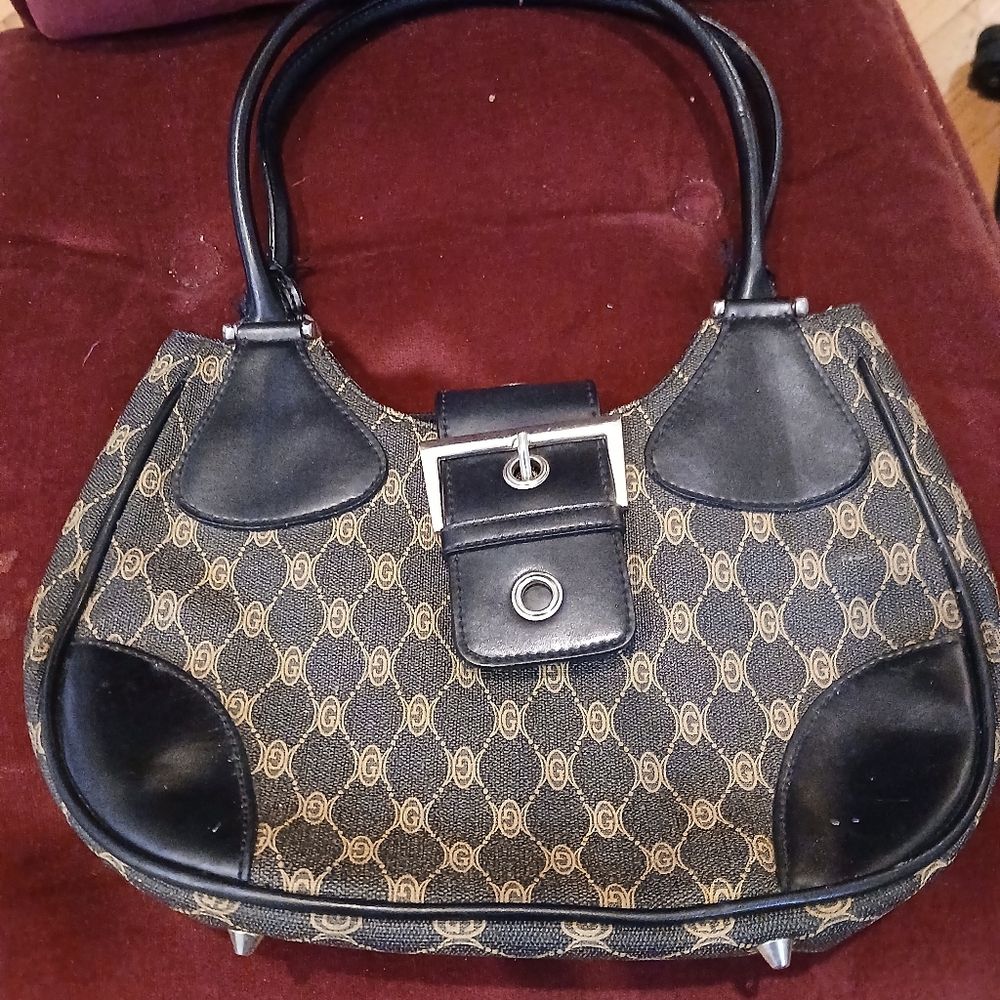 Authentic Vintage Guess bag - Picture 5 of 7